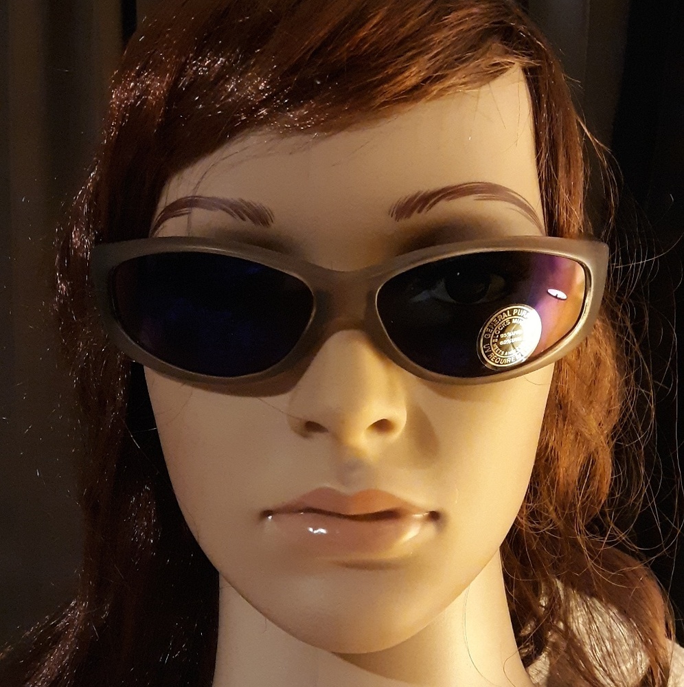 Unisex Sunglasses Gray Plastic Frame Sunglasses